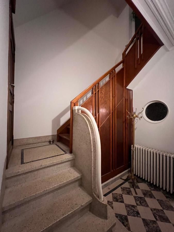 Charmante Art Deco Rijwoning オステンド エクステリア 写真